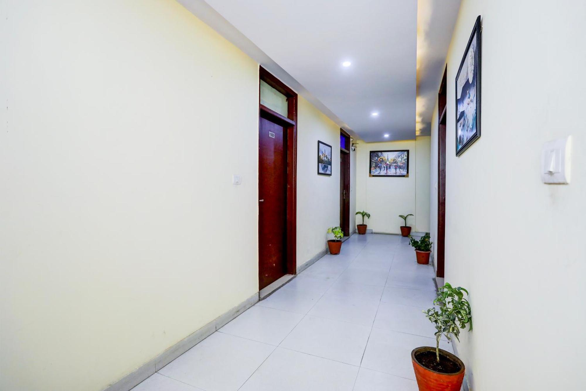 ניו דלהי Global Stay Near Delhi Airport מראה חיצוני תמונה